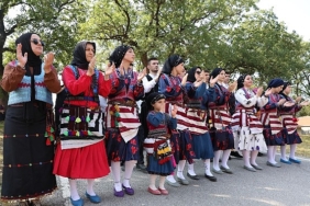 2-nilufer-karadeniz-festivali-sona-erdi.jpg