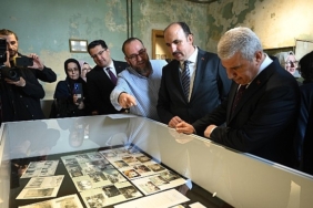 baskan-altay-tum-konyalilari-buyuk-ilgi-goren-hac-hatirasi-cumhuriyet-donemi-hac-yolculuklari-ve-hatiralari-sergisine-davet-etti.jpg
