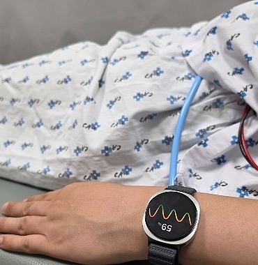 galaxy-watch-bayilma-tahmininde-samsungta-bir-ilke-imza-atti.jpg