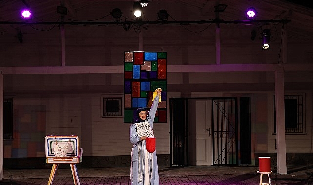 kadin-oyunlari-festivali-gozbagci-ile-basladi.jpg