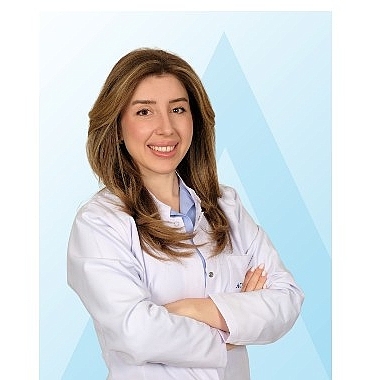 sicaklarda-seyahate-cikacak-anne-adaylari-dikkat.jpg