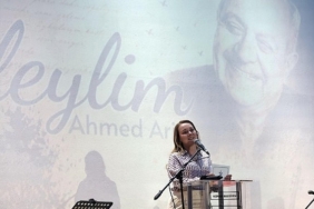 unutulmaz-sair-ahmed-arif-konakta-anildi.jpg