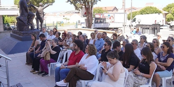 zeytin-cekirdeklerinden-sezon-finali-konseri.jpg