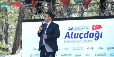 baskan-cirpanoglu-camlidereli-hemsehrileriyle-festivalde-bulustu.jpg