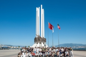 gelecegin-mimarlari-karsiyakanin-tarihi-mirasini-kesfetti.jpg