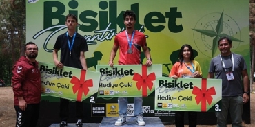 konya-buyuksehirin-bisiklet-ve-aile-oryantiring-etkinlikleri-buyuk-heyecana-sahne-oldu.jpg
