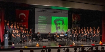 madimakta-katledilenler-gaziemirde-turkulerle-anildi.jpg