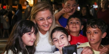 yaz-aksamlarinda-sinema-keyfi-bakirkoyde-devam-ediyor.jpg