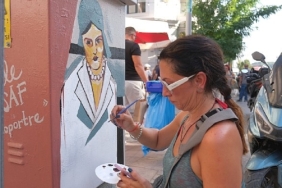ayvalik-acik-hava-sanat-galerisine-donusuyor.jpg