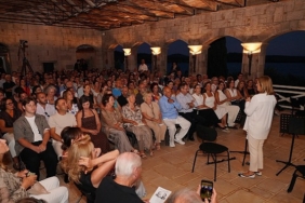 ayvalikta-aima-muzik-festivali-sanatseverleri-bulusturdu.jpg