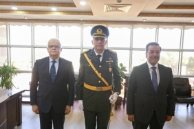 burhaniyede-buyuk-zaferin-104-yil-donumu-kutlandi.jpg
