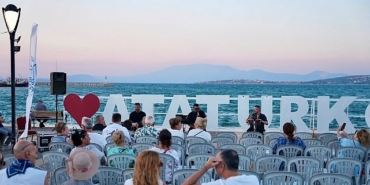 gun-batimi-konserleri-bastan-sona-yenilenen-ciftlikkoy-sahilinde.jpg