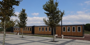 lokomotif-cocuk-koyunun-yeni-duragi-basiskele.jpg