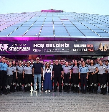 16. Antalya Kitap Fuarı'nı 1 Milyon 173 Bin 627 Kişi Ziyaret Etti