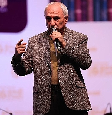 Nurullah Genç: “Çanakkale’yi yeniden yaşarız”